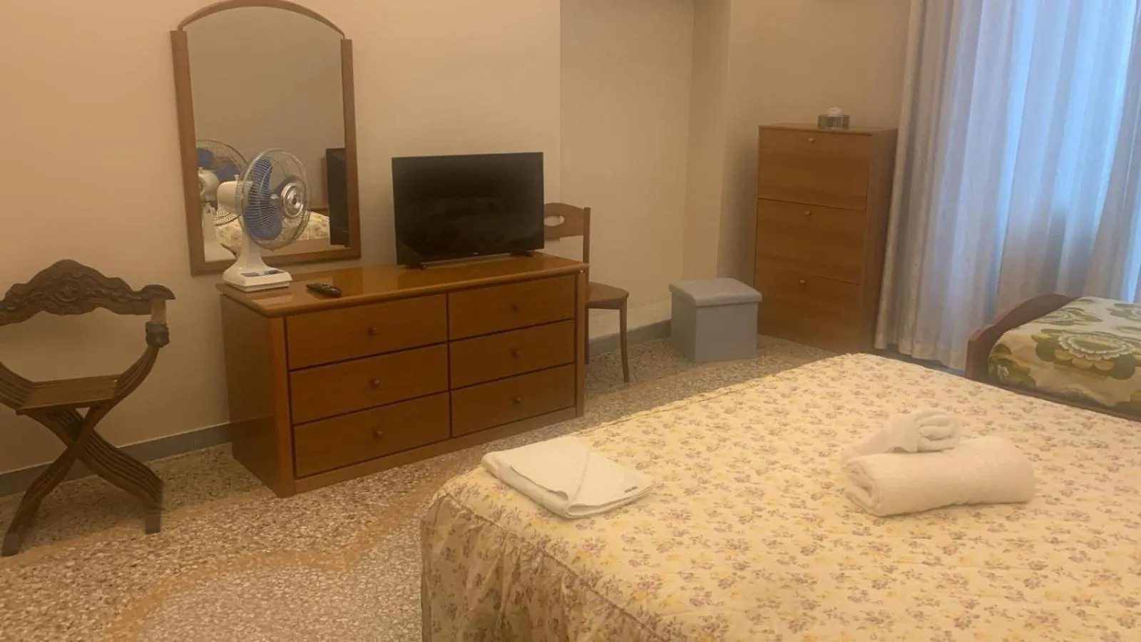 Guest house Domus Conte Hotel Rome