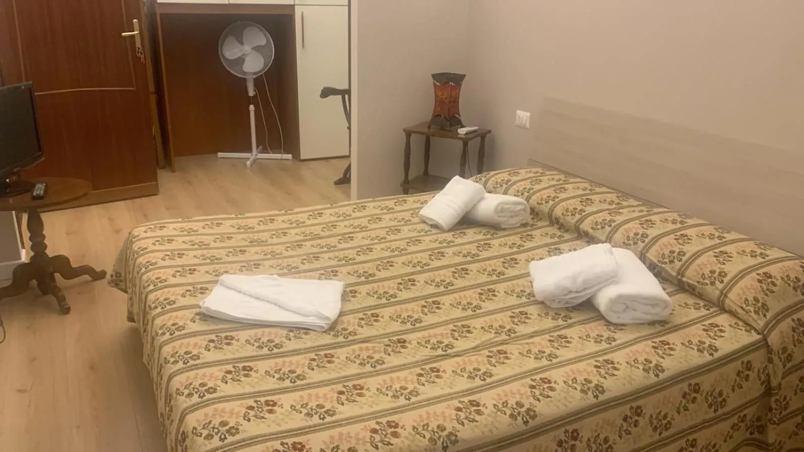 Domus Conte Hotel Rome 0*,  Italy